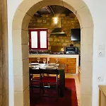 Nyaraló Thomas House *