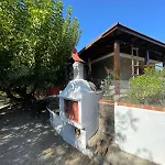Thomas House Nyaraló Arhángelosz