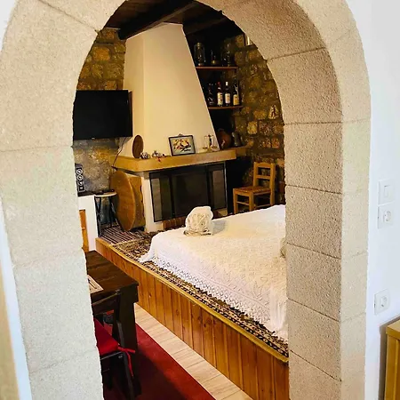 Thomas House *