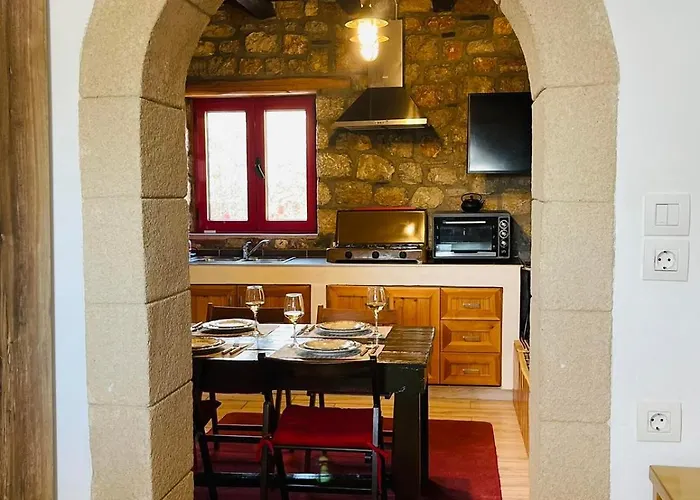 בית נופש Thomas House *